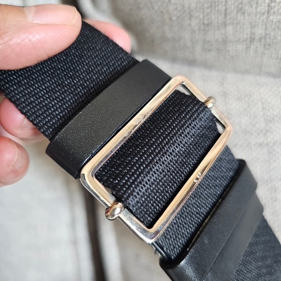 Christian Dior CD Monogram Crossbody Bag - Picture 7 of 10